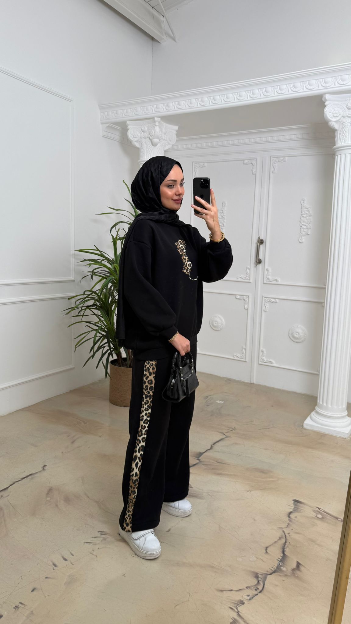 WhatsApp Image 2025-10-10 at 15.23.41-2